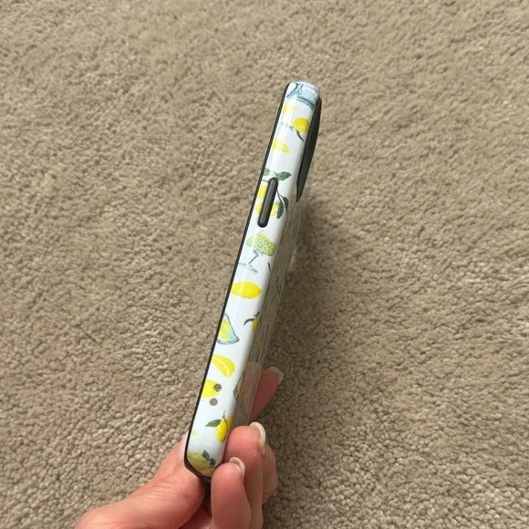 iPhone 13/14 phone case - Picture 8 of 10